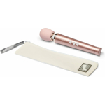 Le Wand Petite Rechargeable Massager - Image 3
